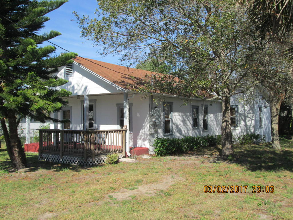 208 14th Street, Holly Hill, FL 32117