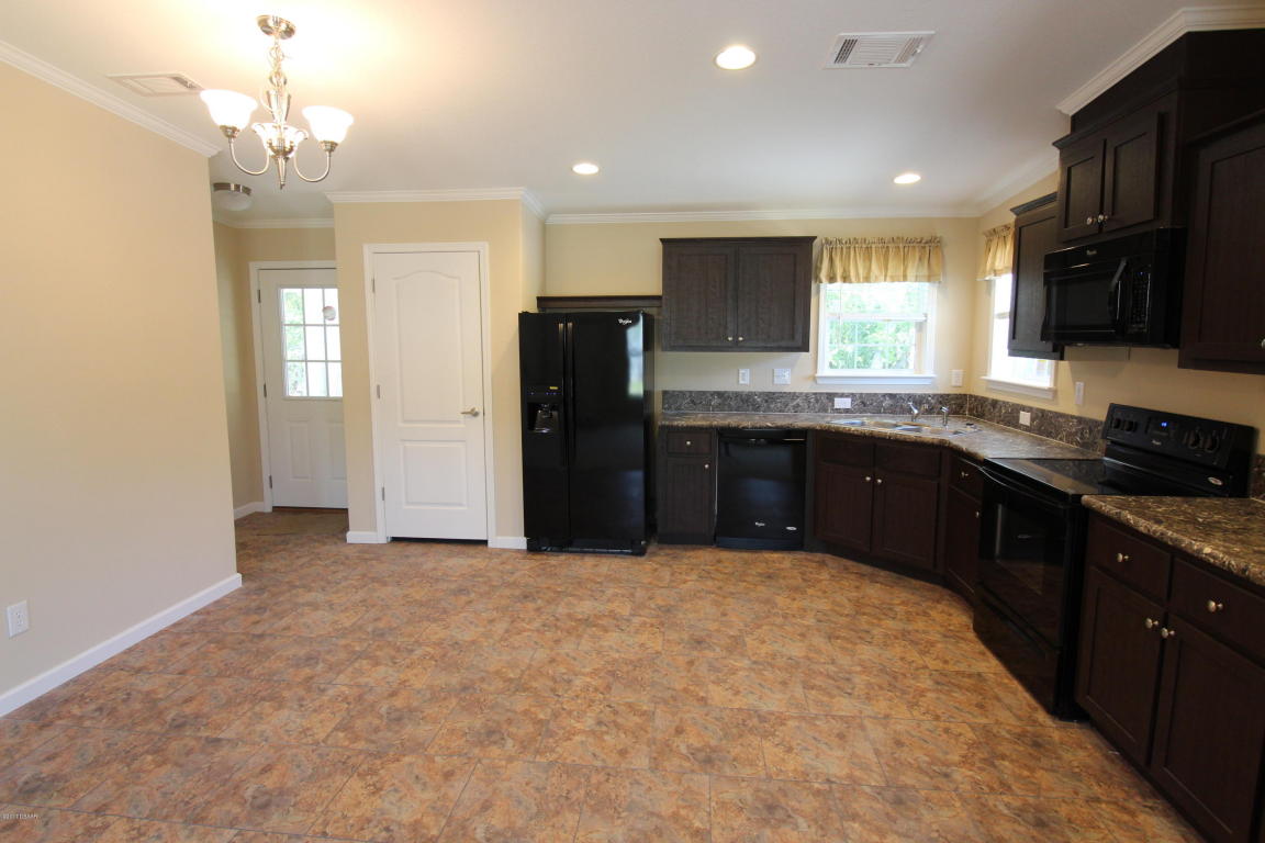 1390 Blackcherry Street, Daytona Beach, FL 32117