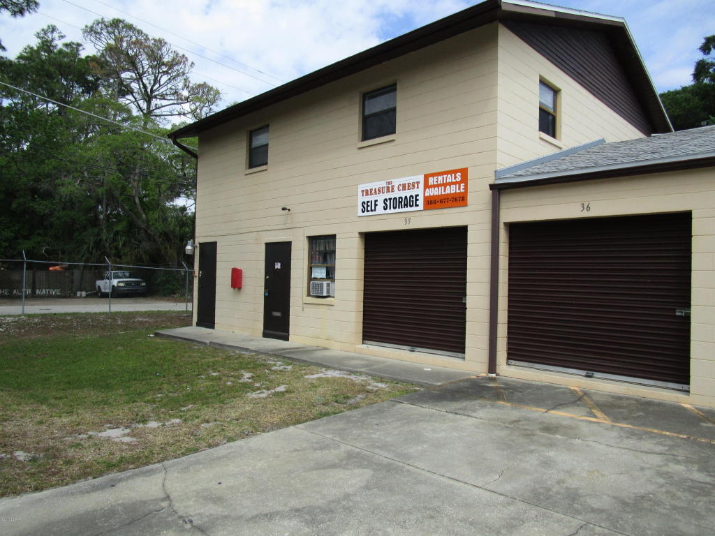 1530 Pine Avenue, Daytona Beach, FL 32117