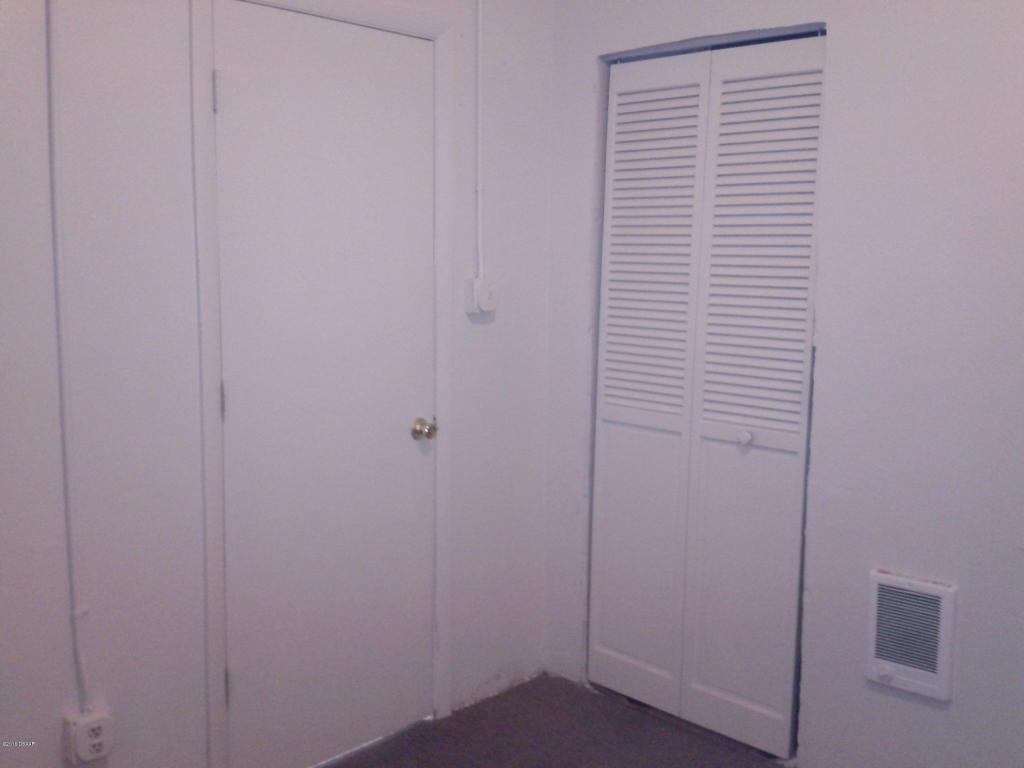 1530 Pine Avenue, Daytona Beach, FL 32117