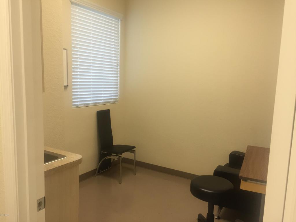 1893 N CLYDE MORRIS Boulevard, Daytona Beach, FL 32117