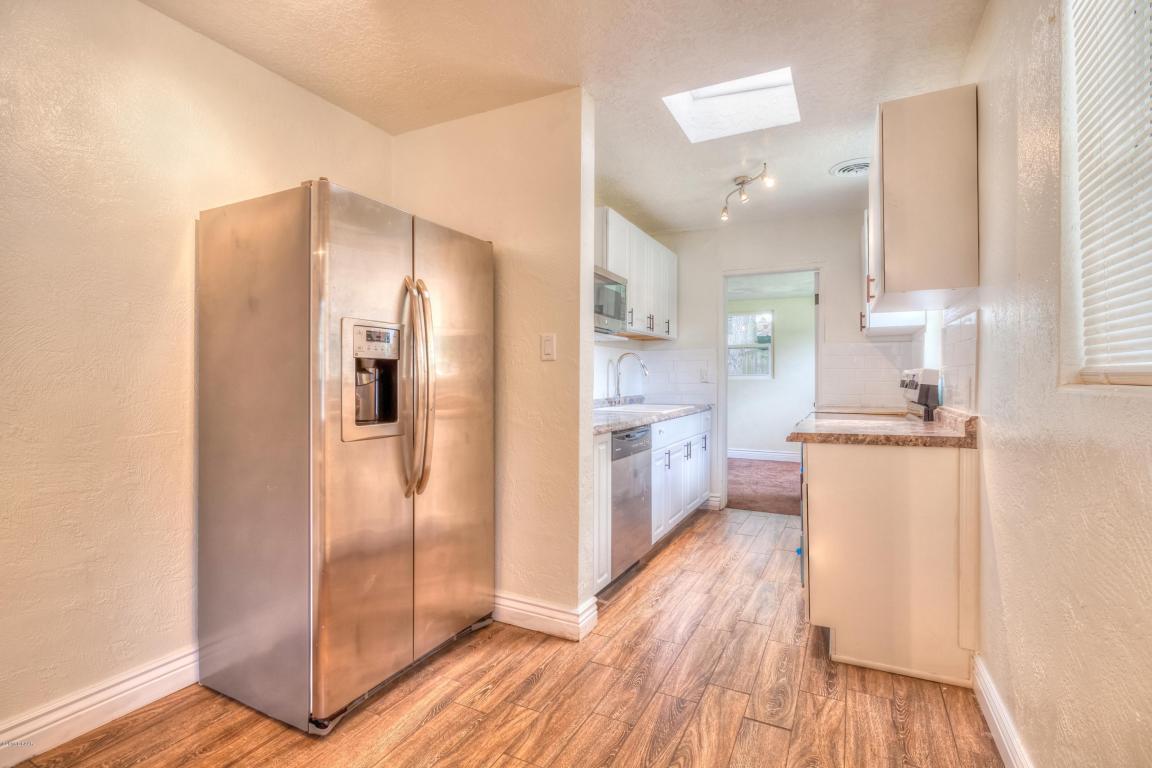 1223 10TH Street, Daytona Beach, FL 32117