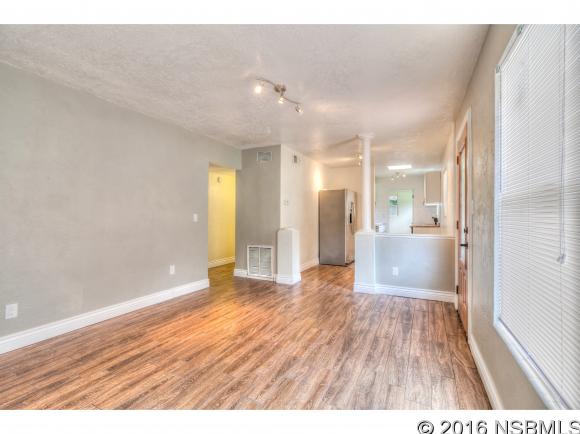 1223 10TH ST, Daytona Beach, FL 32117