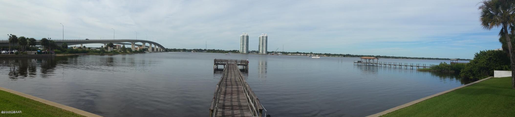 625 N Halifax Avenue, Daytona Beach, FL 32118