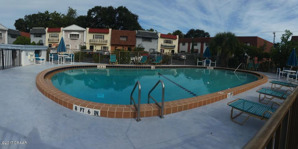 625 N Halifax Avenue, Daytona Beach, FL 32118