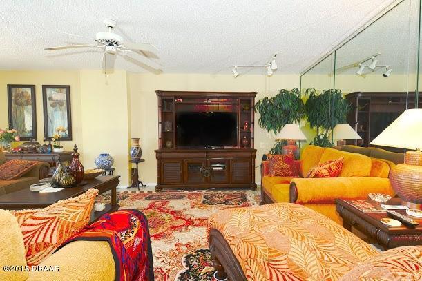 3003 S Atlantic Ave, Daytona Beach Shores, FL 32118