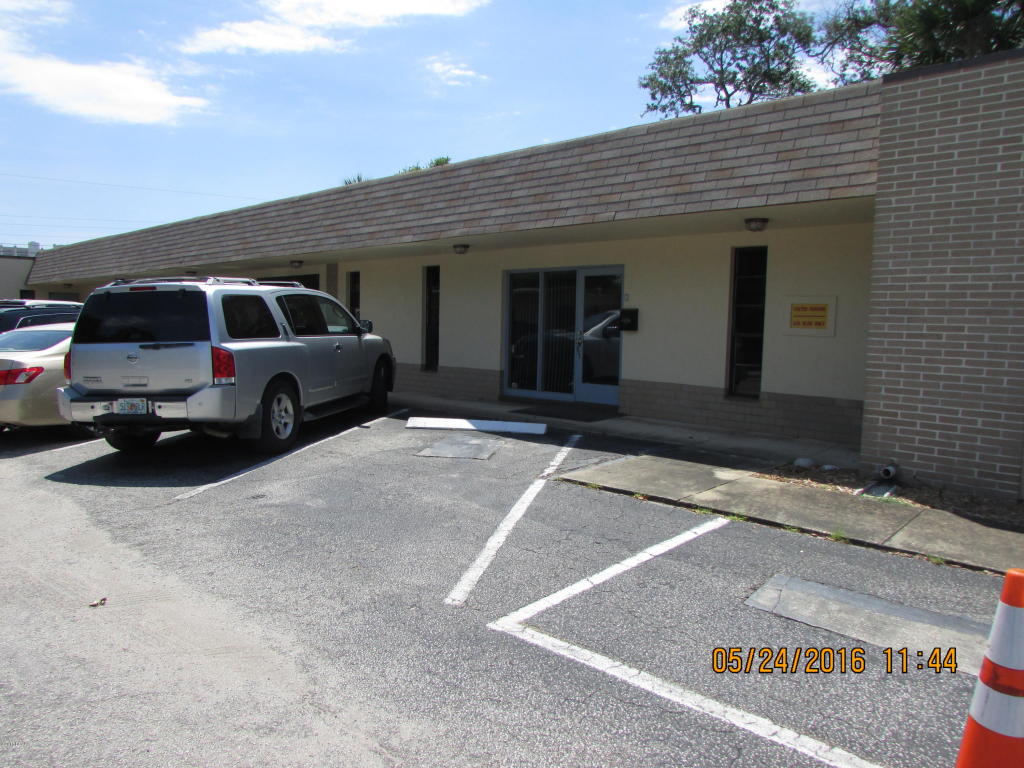 410 N HALIFAX Avenue, Daytona Beach, FL 32118