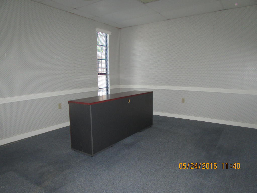 410 N HALIFAX Avenue, Daytona Beach, FL 32118