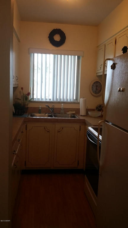 3013 N HALIFAX Avenue, Daytona Beach, FL 32118