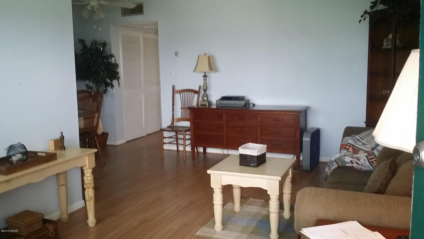 3013 N HALIFAX Avenue, Daytona Beach, FL 32118
