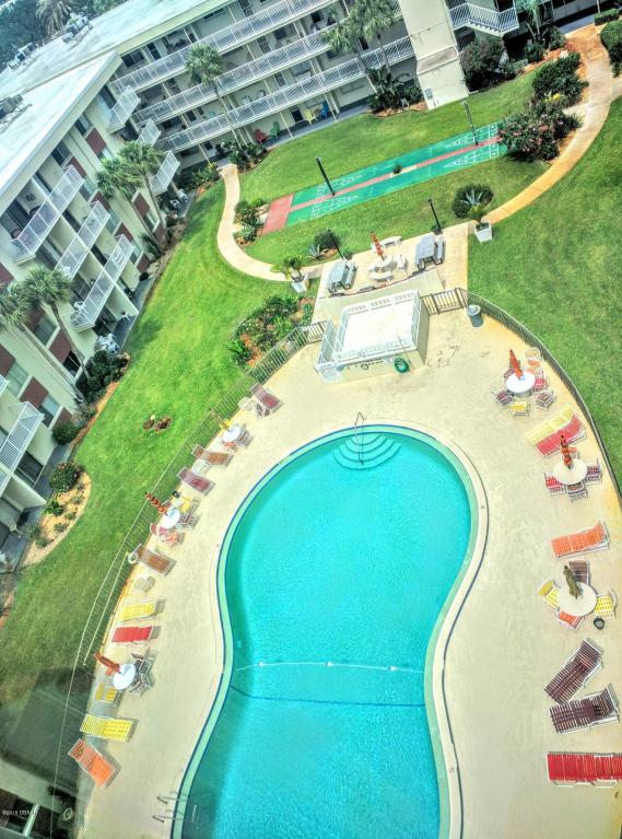 2711 N HALIFAX Avenue, Daytona Beach, FL 32118