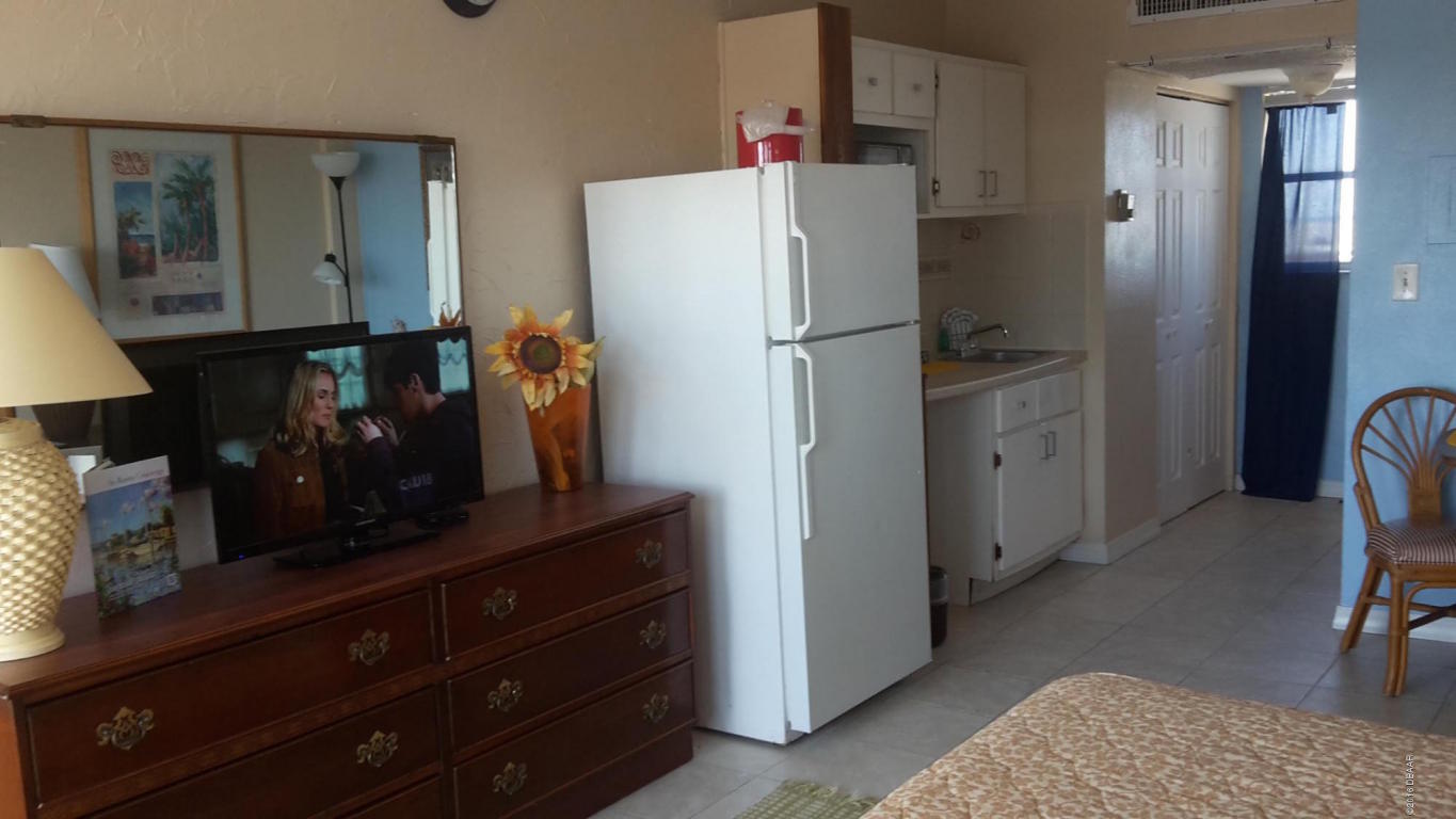 219 S Atlantic Avenue, Daytona Beach, FL 32118