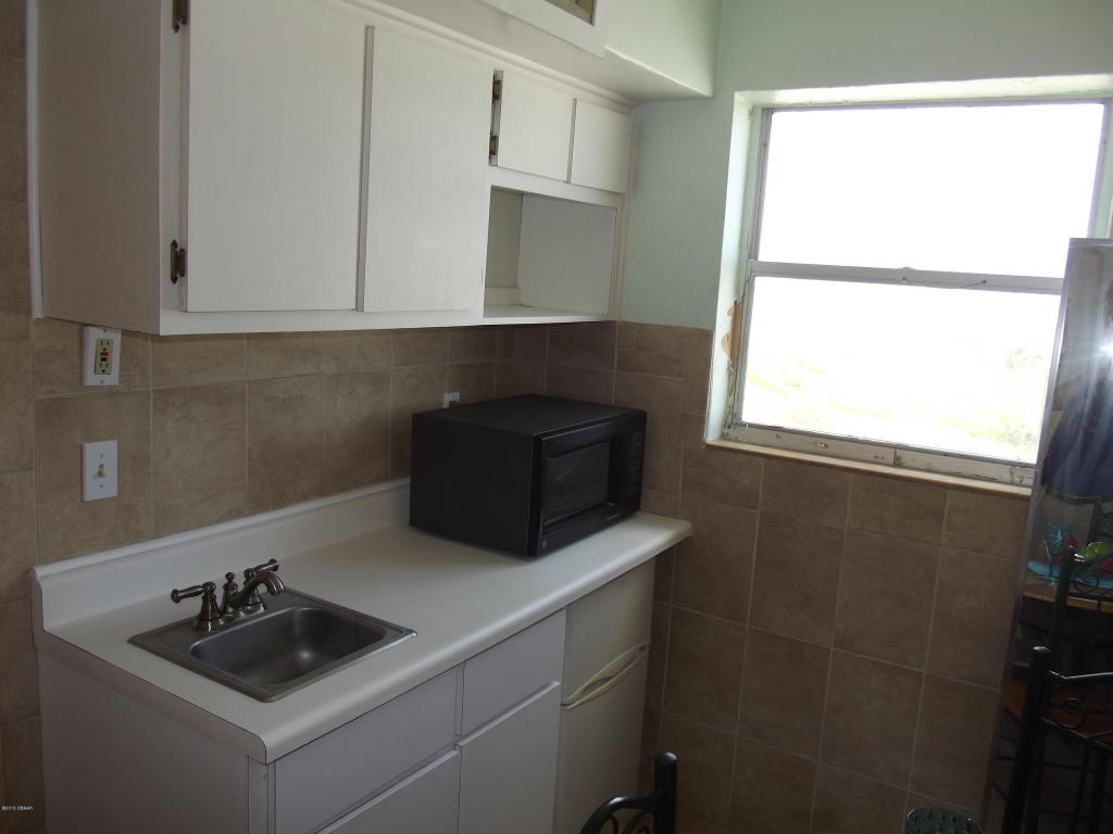 219 S Atlantic Avenue, Daytona Beach, FL 32118
