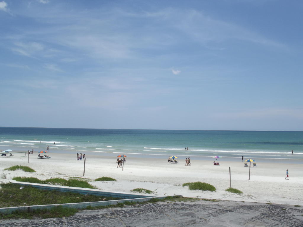 219 S Atlantic Avenue, Daytona Beach, FL 32118