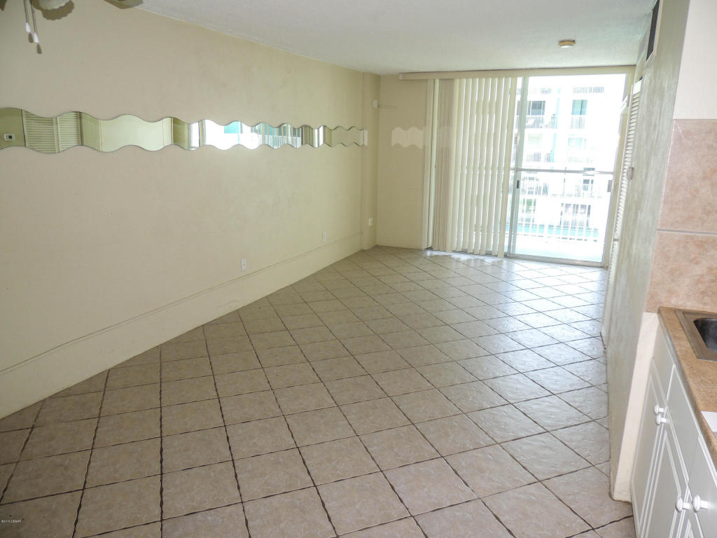 2727 N ATLANTIC Avenue, Daytona Beach, FL 32118