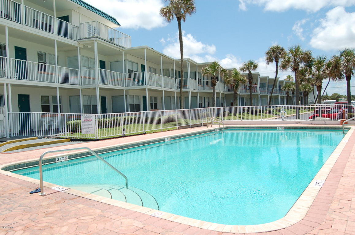 935 S ATLANTIC Avenue, Daytona Beach, FL 32118