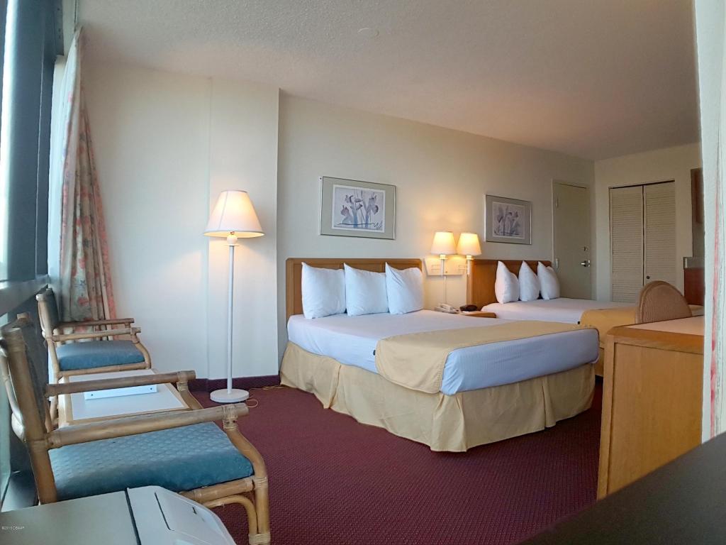 1909 N Atlantic Avenue, Daytona Beach Shores, FL 32118