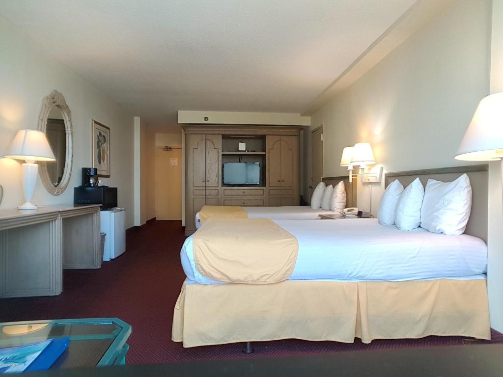 1909 N Atlantic Avenue, Daytona Beach Shores, FL 32118