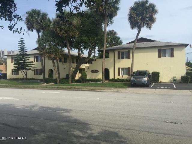 400 OAKRIDGE Boulevard, Daytona Beach, FL 32118