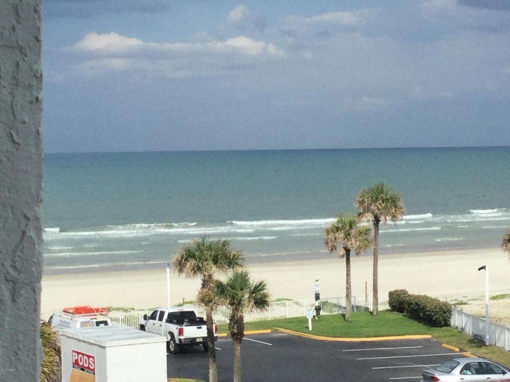935 S Atlantic Avenue, Daytona Beach, FL 32118