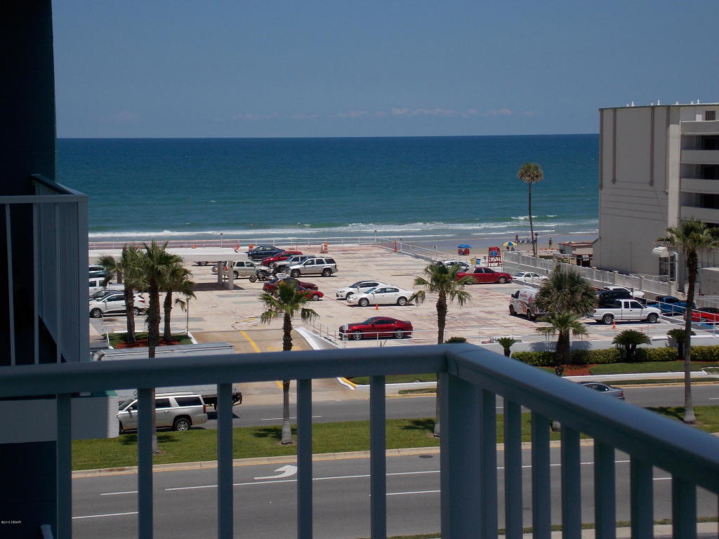 2727 N ATLANTIC Avenue, Daytona Beach, FL 32118