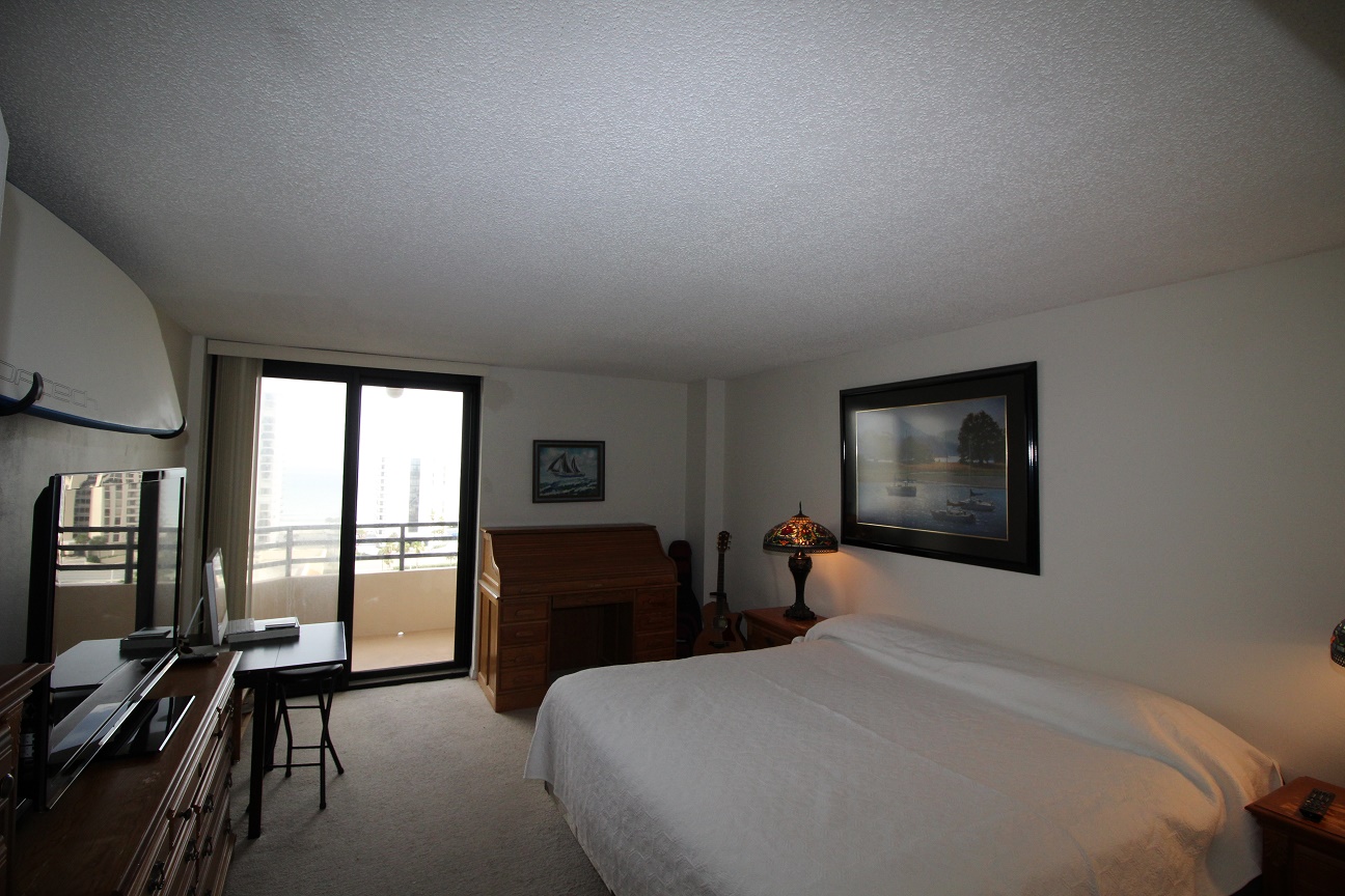 1 Oceans West Blvd, Daytona Beach Shores, FL 32118