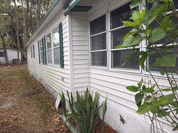 Carriage Cove20 Twin Coach CourtDaytona Beach, FL 32119