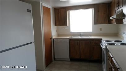 428 BANANA CAY, South Daytona, FL 32119