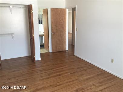 428 BANANA CAY, South Daytona, FL 32119