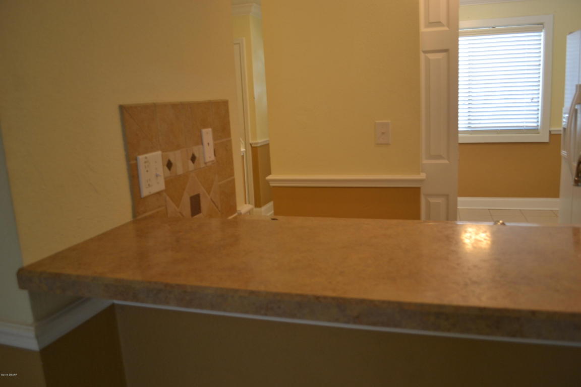 480 REED CANAL Road, South Daytona, FL 32119