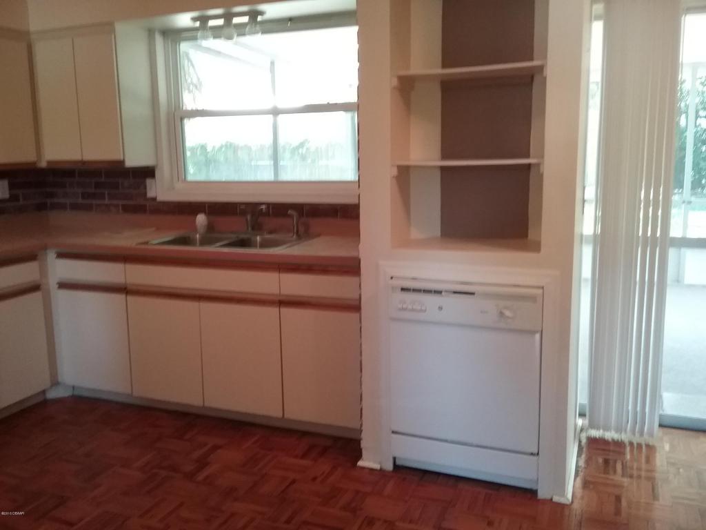 1850 BISCAYNE Avenue, South Daytona, FL 32119