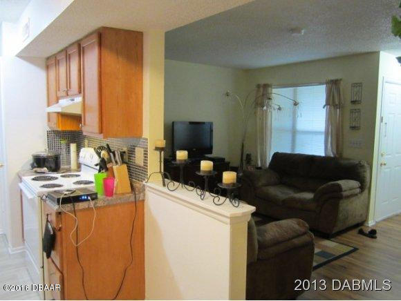 1600 W Big Tree Road, Daytona Beach, FL 32119