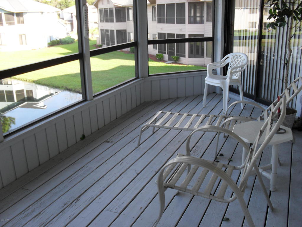150 BLUE HERON Drive, Daytona Beach, FL 32119