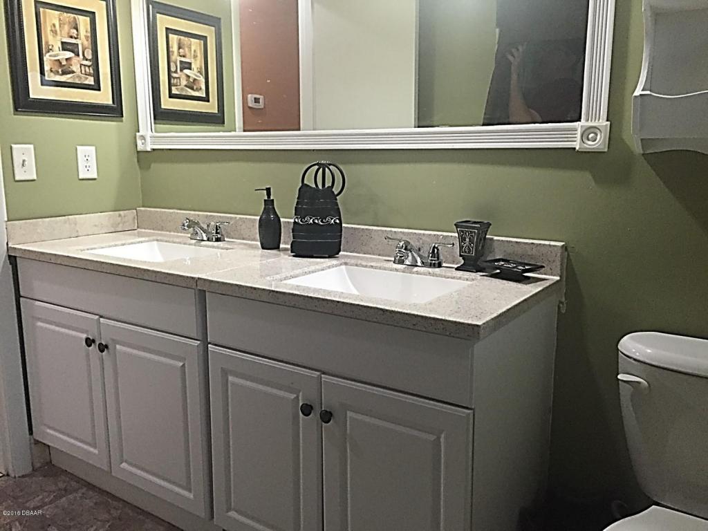 2318 KENILWORTH Avenue, South Daytona, FL 32119