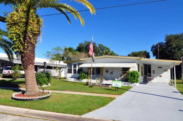 Maplewood Mobile Estates5633 FinleyPort Orange, FL 32127