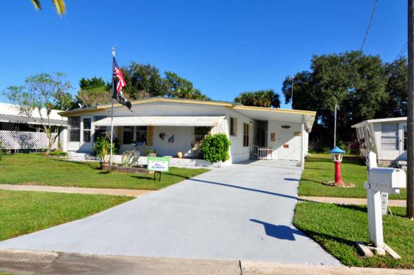 Maplewood Mobile Estates5633 FinleyPort Orange, FL 32127