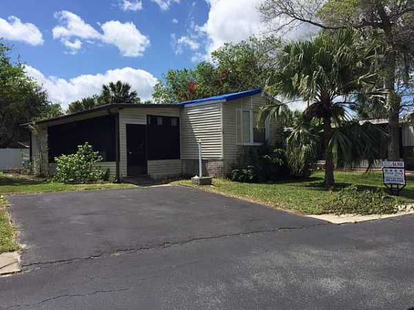 Parkwood 1&#38; 2 429 S Greenway DrPort Orange, FL 32127