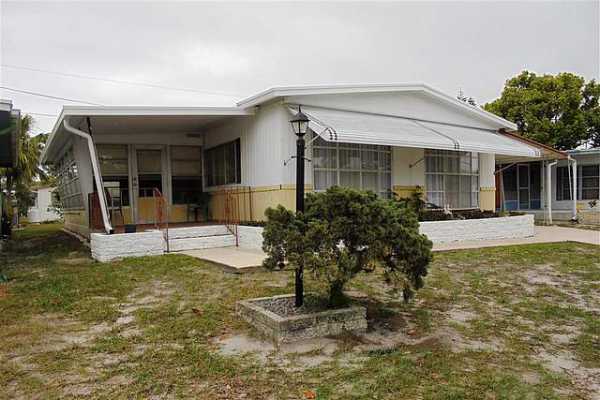 Briarwood 55+ Resort Community5605 Orange AvenuePort Orange, FL 32127