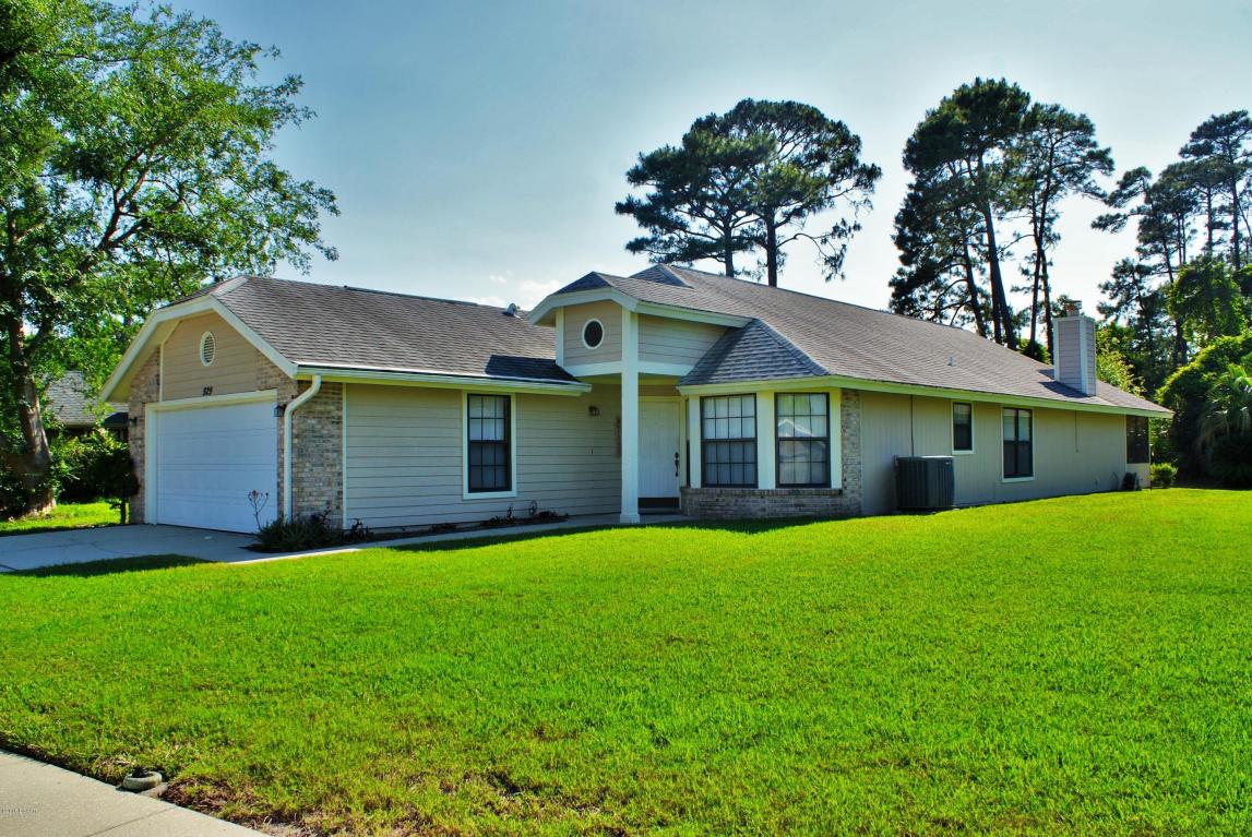 929 SMOKERISE Boulevard, Port Orange, FL 32127