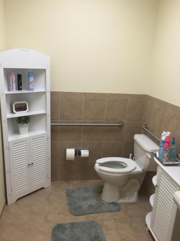 1165 S Dunlawton Avenue 103, Port Orange, FL 32129