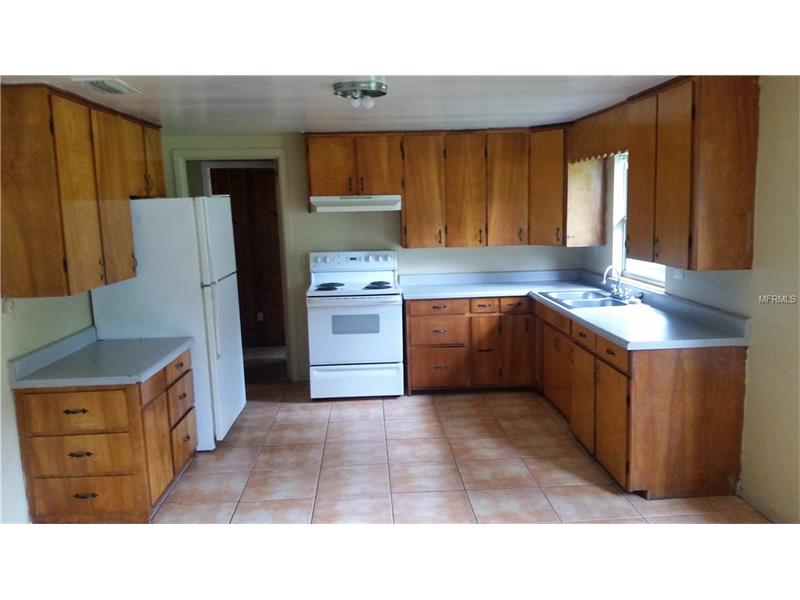 4849 GRAND AVENUE, De Leon Springs, FL 32130