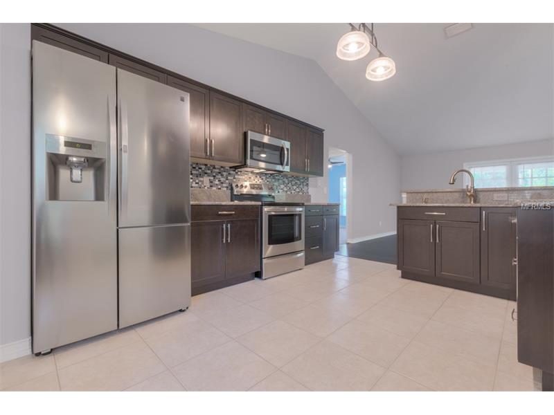 1485 REYNOLDS ROAD, De Leon Springs, FL 32130
