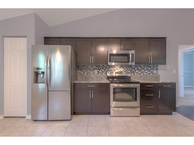 1485 REYNOLDS ROAD, De Leon Springs, FL 32130