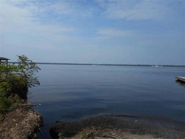 103 Magnolia Avenue, East Palatka, FL 32131