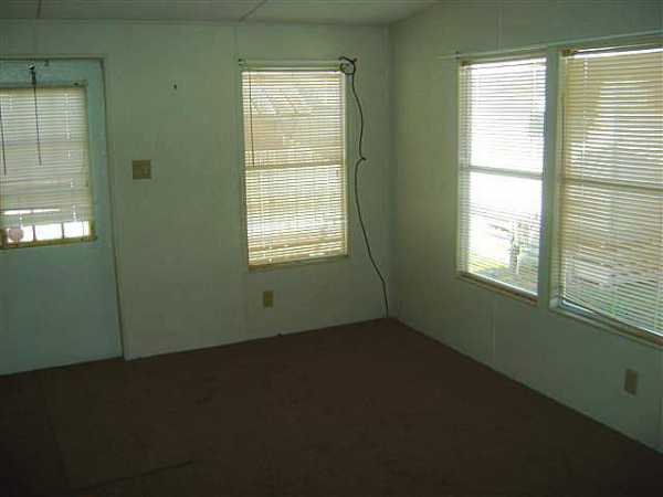 Edgewater Mobile Home Park 316 S Ridgewood AvenueEdgewater, FL 32132