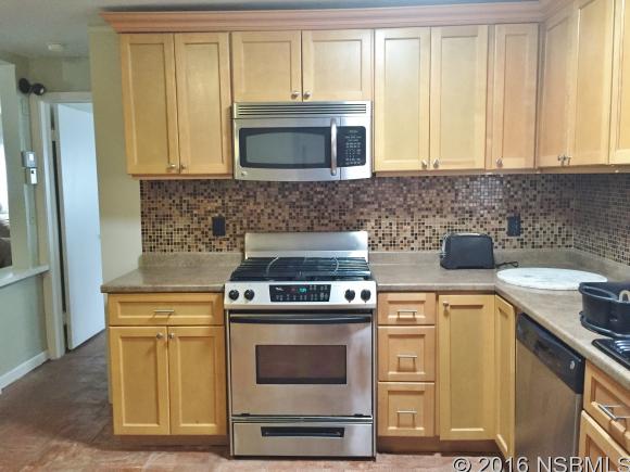 116 Knapp Ave, Edgewater, FL 32132