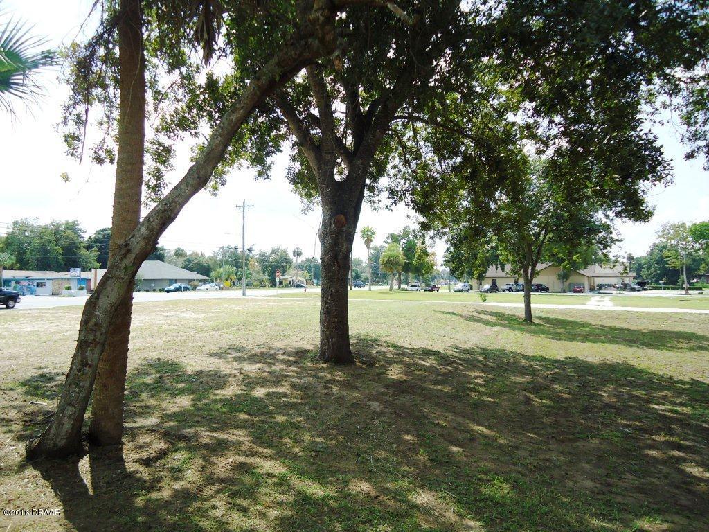 326 N Ridgewood Avenue, Edgewater, FL 32132