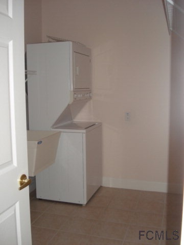 33 Lagare St, Palm Coast, FL 32137