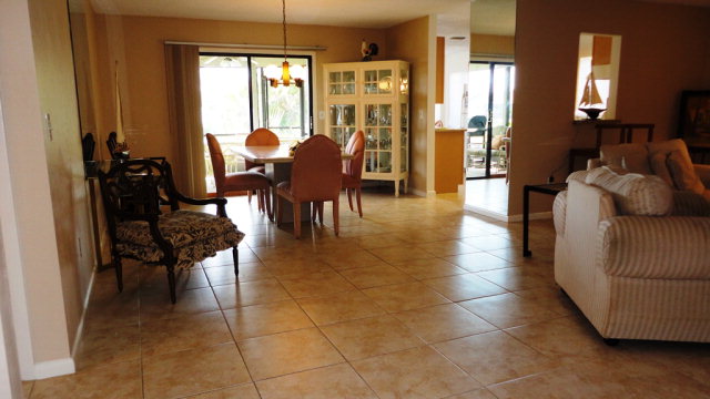 2 Florence Court, Palm Coast, FL 32137