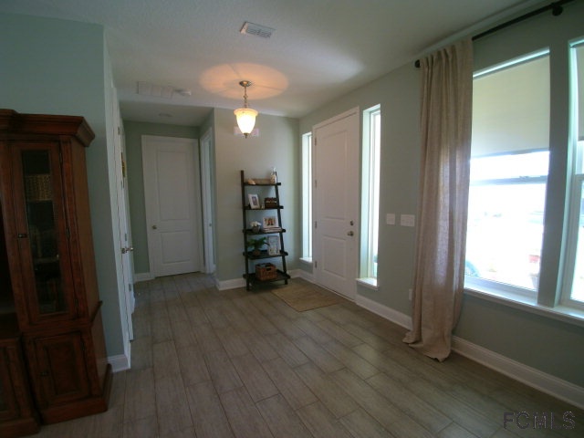 28 Sandy Beach Way, Palm Coast, FL 32137